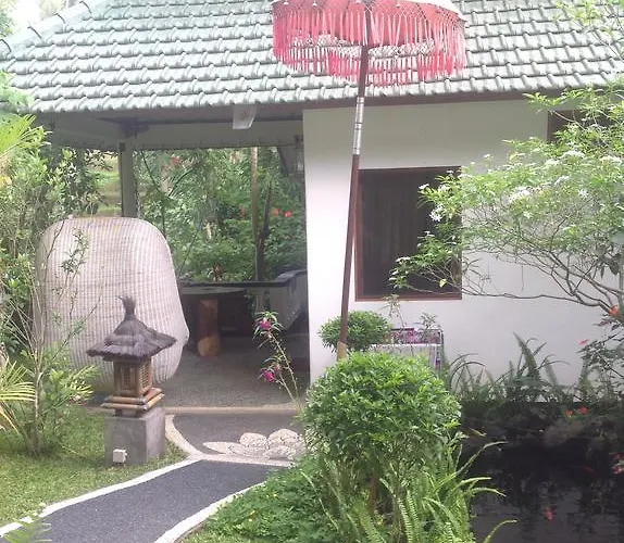 Gasthuis White Lotus Oasis Ubud