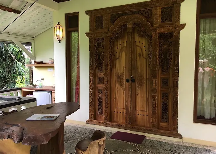 Gasthuis White Lotus Oasis Ubud